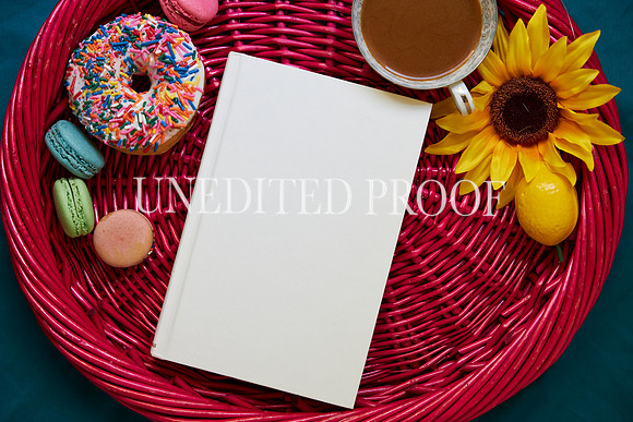 SeptFlatLay03-10-23KCP_9990