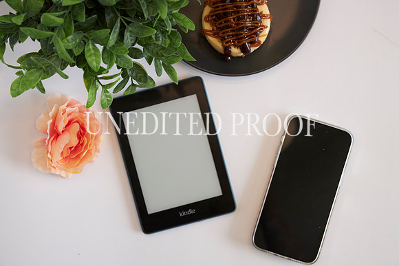 SeptFlatLay02-10-23KCP_9885