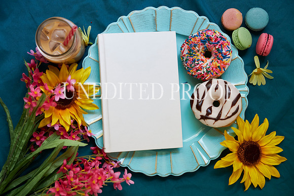 SeptFlatLay03-10-23KCP_0006