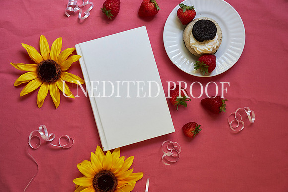 SeptFlatLay03-10-23KCP_0033